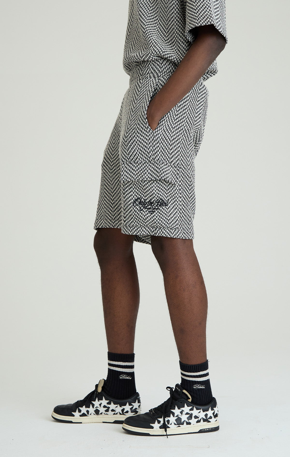 REVERIE SHORT