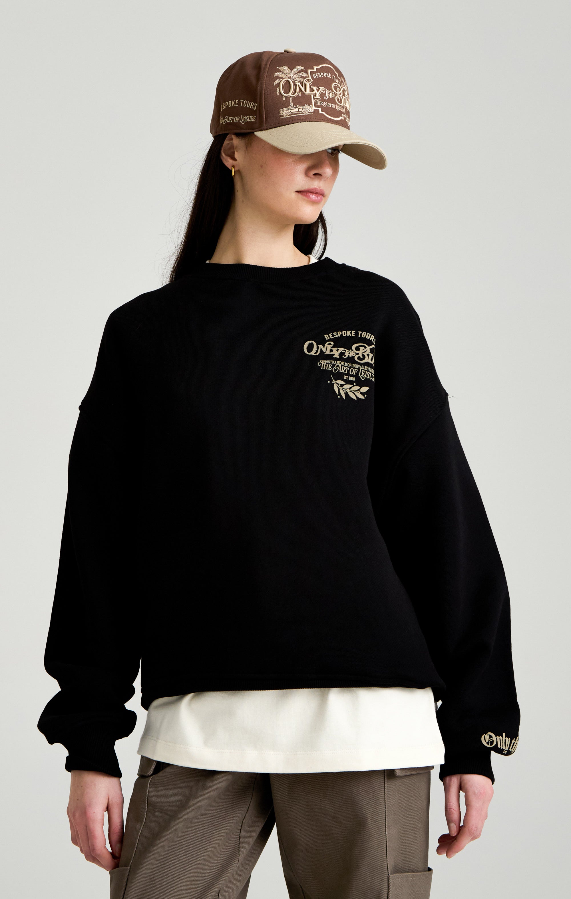 BESPOKE TOUR CO. SWEATSHIRT