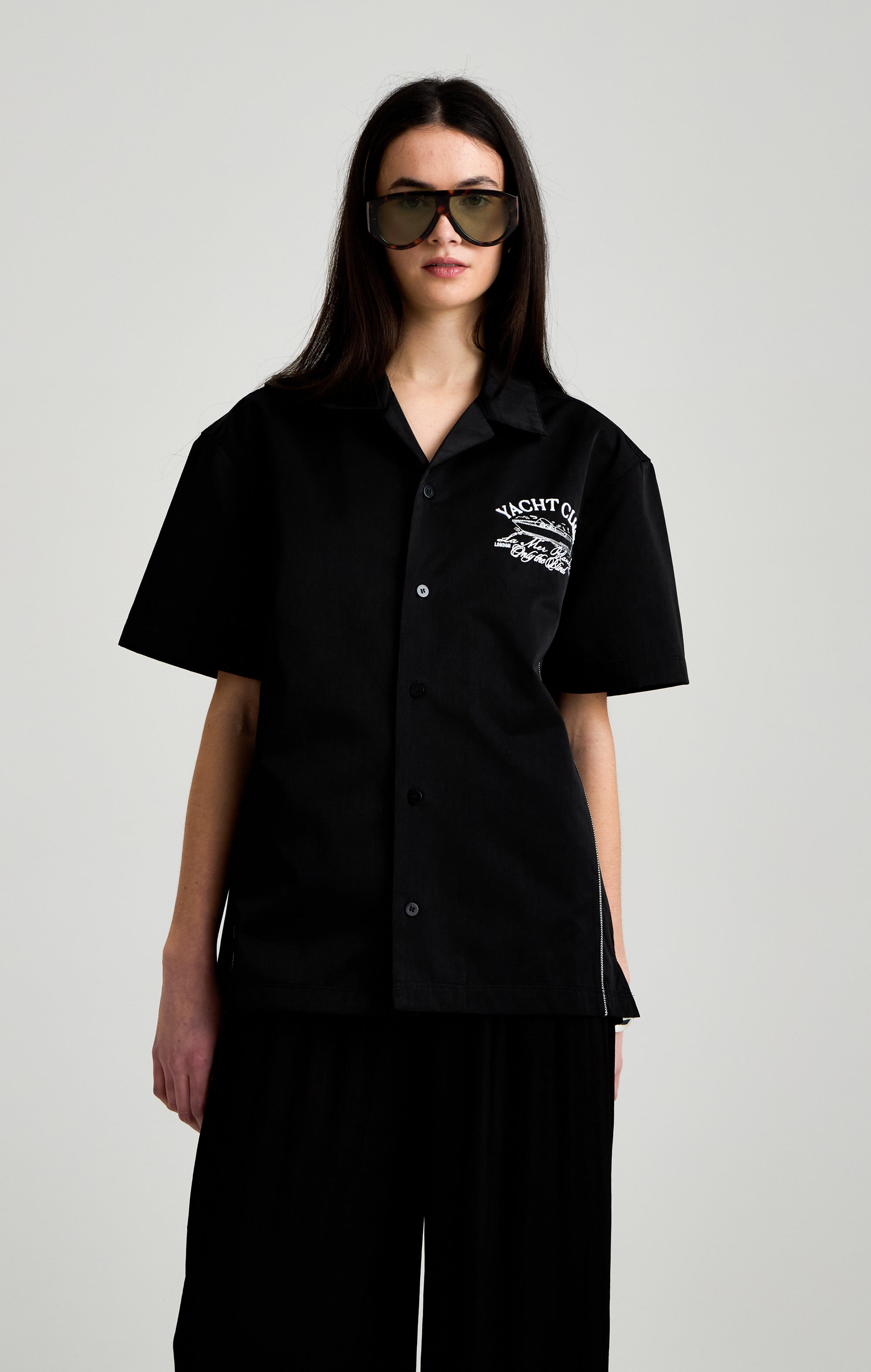 BLACK YACHT CLUB SHIRT