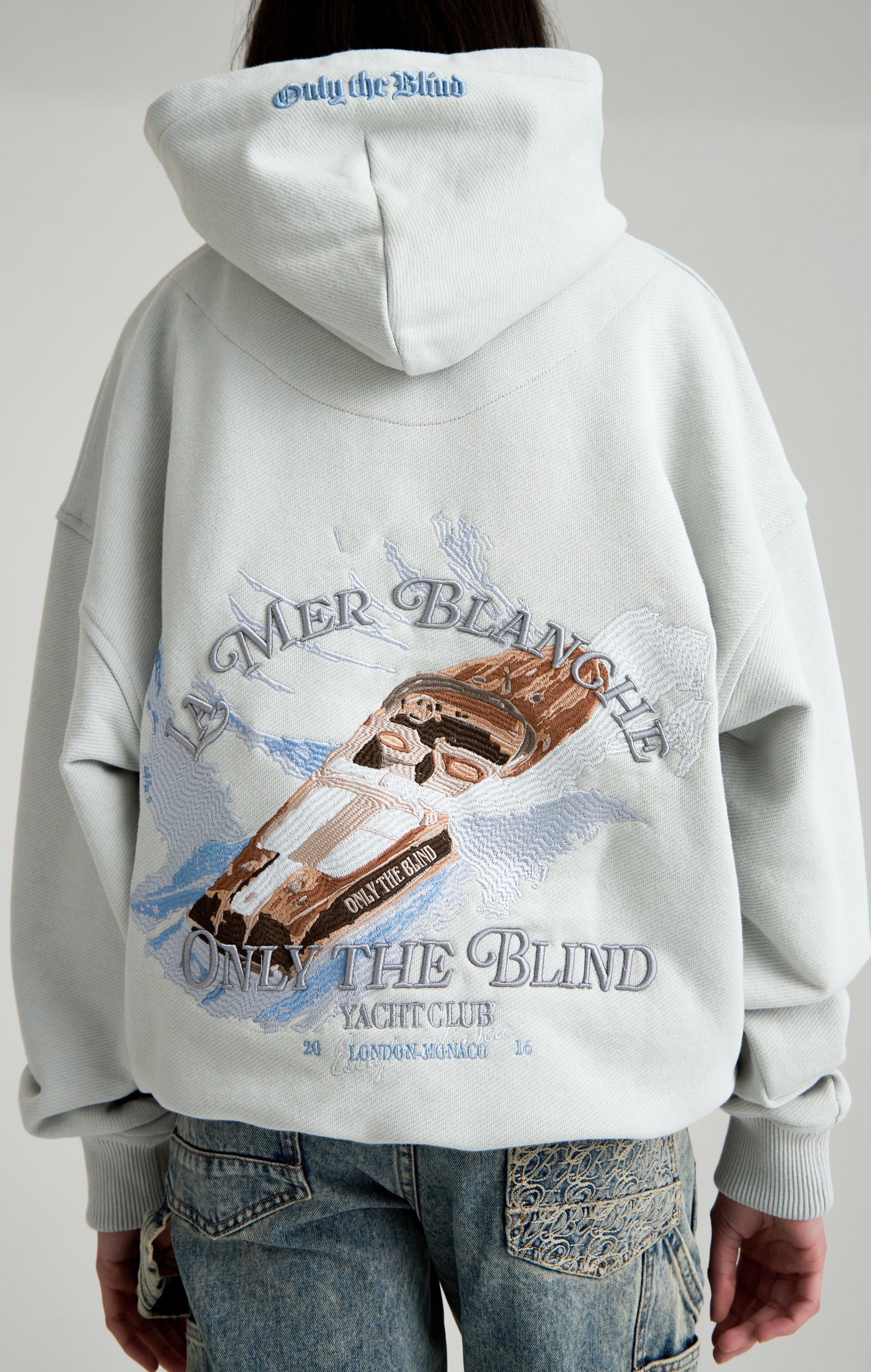 LA MER BLANCHE HOOD