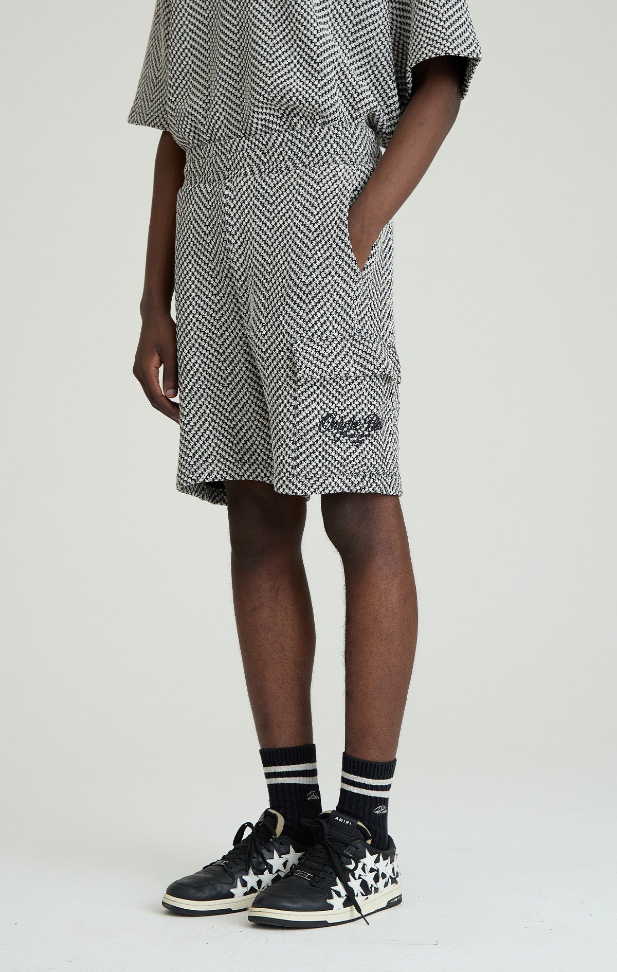 REVERIE SHORT