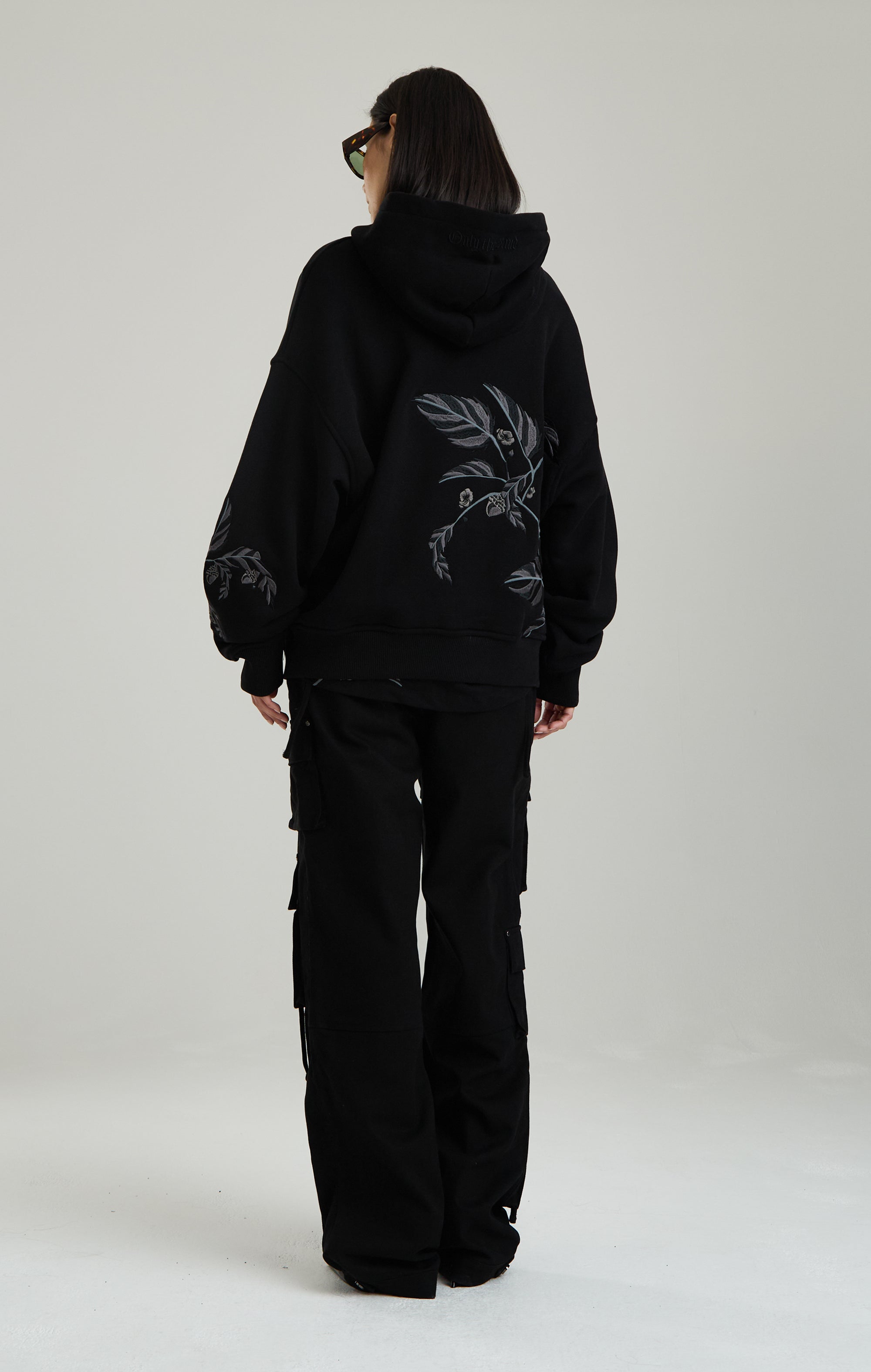 BLACK ACORN HOODIE
