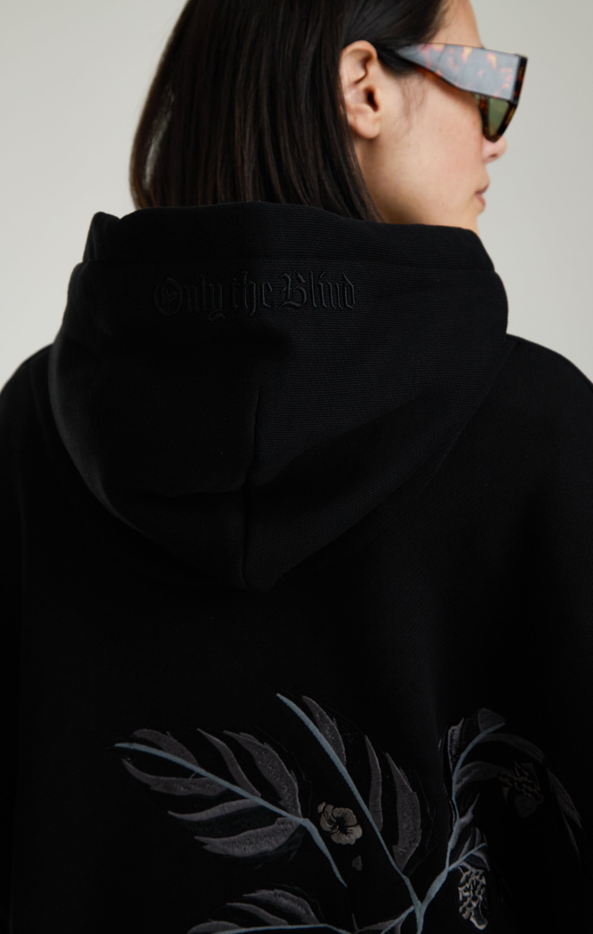 BLACK ACORN HOODIE