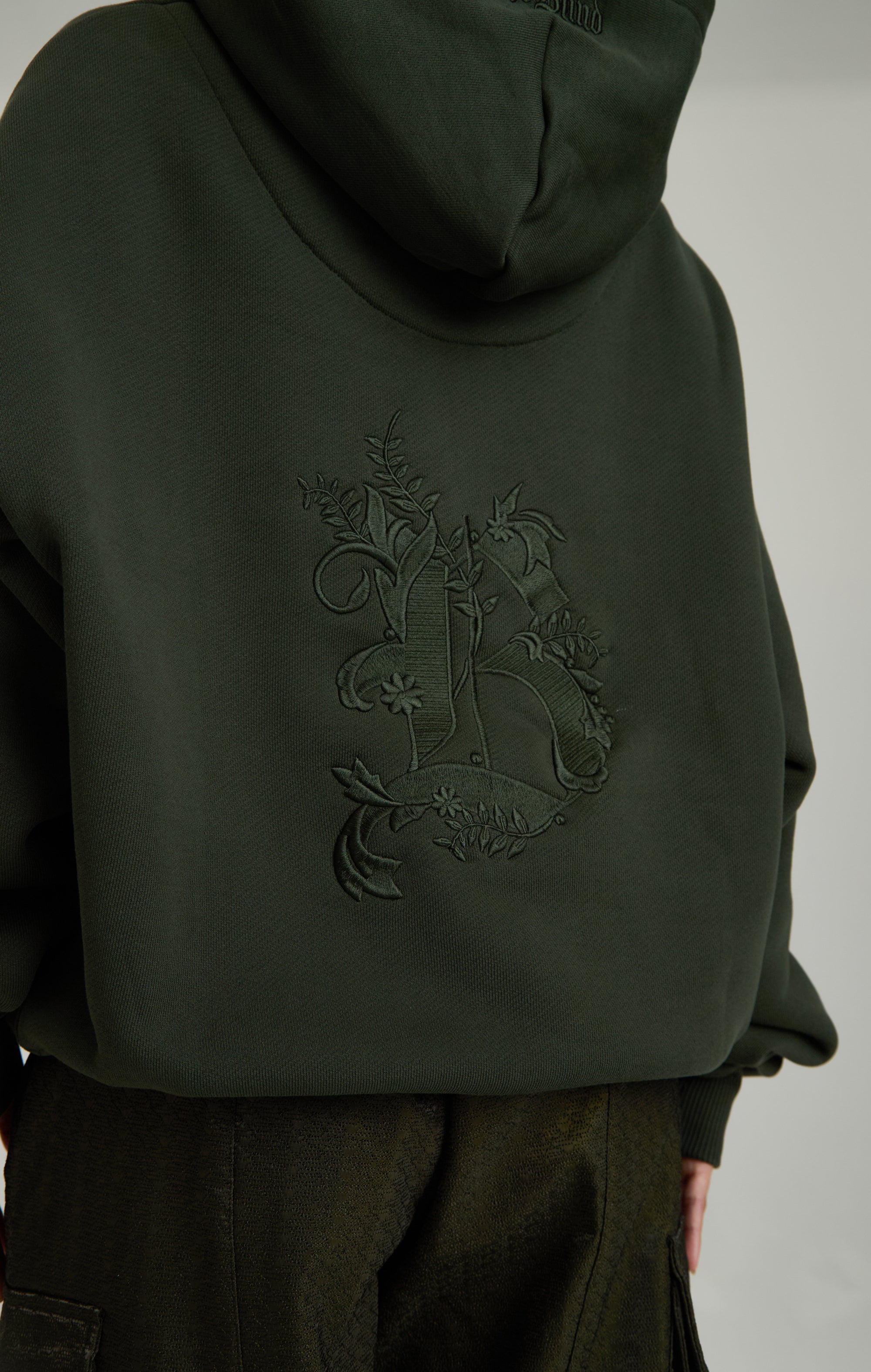BAROQUE CALLIGRAPHY HOODIE