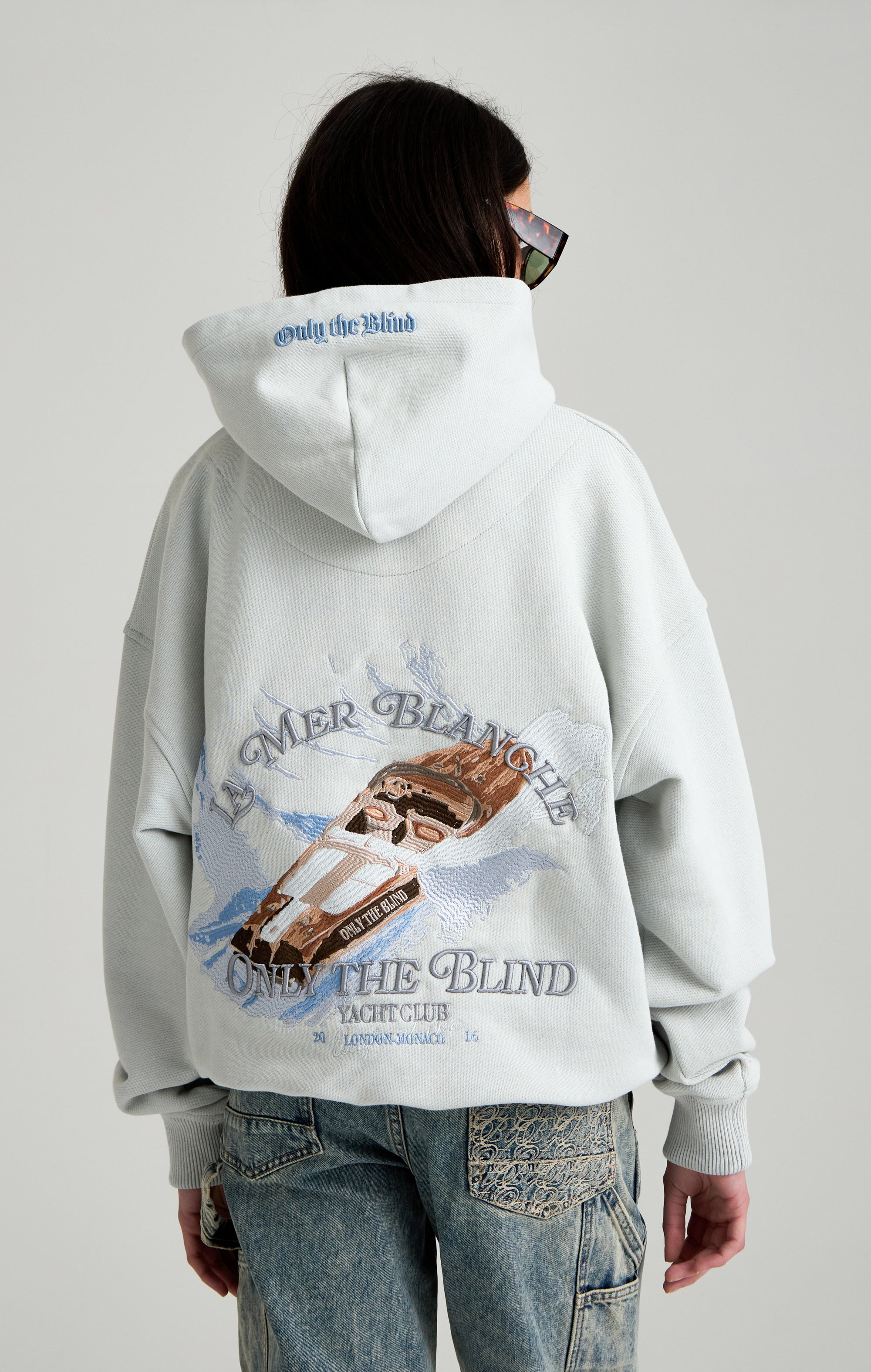 LA MER BLANCHE HOOD