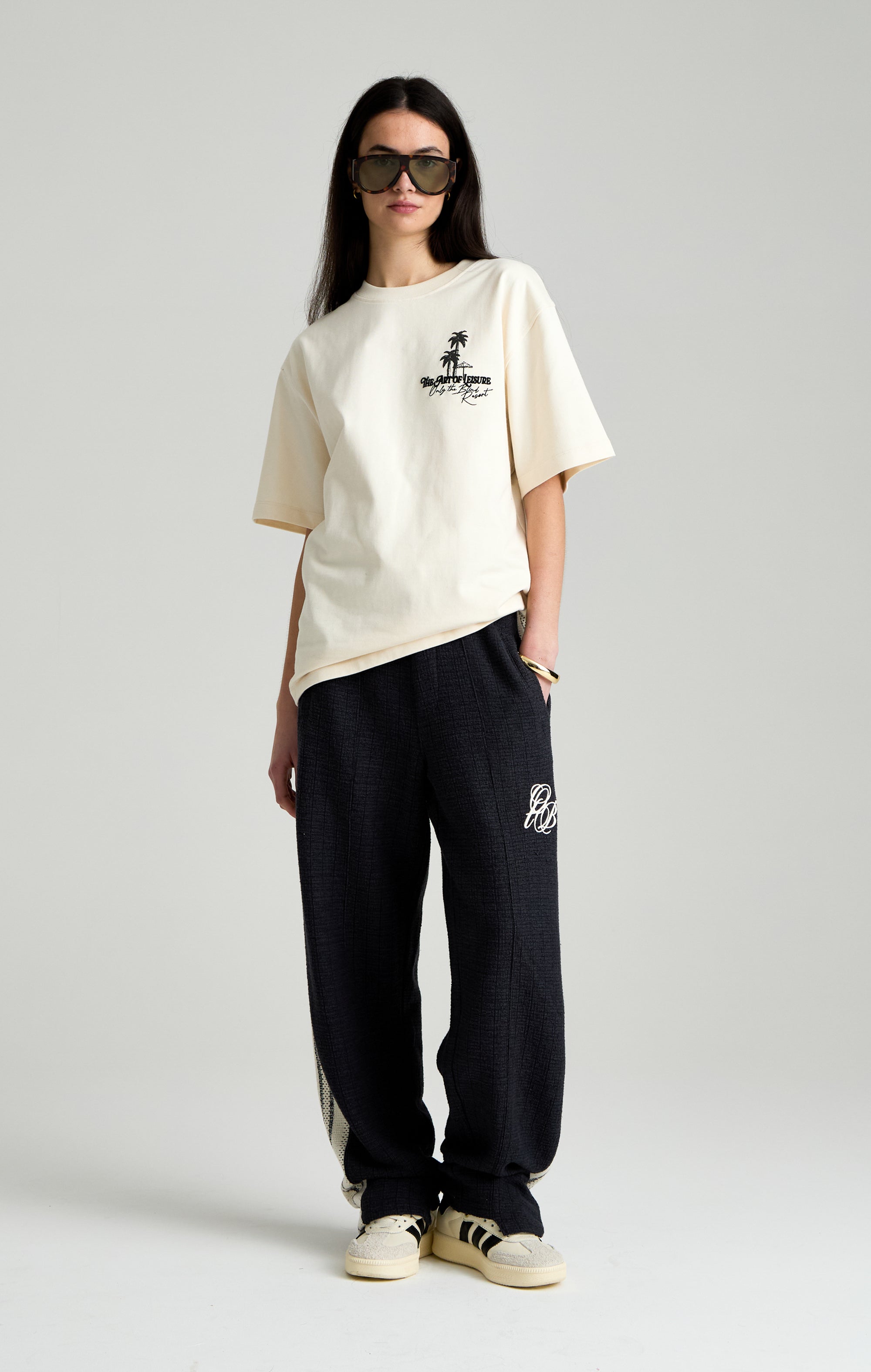 ONLY THE BLIND RESORT T-SHIRT