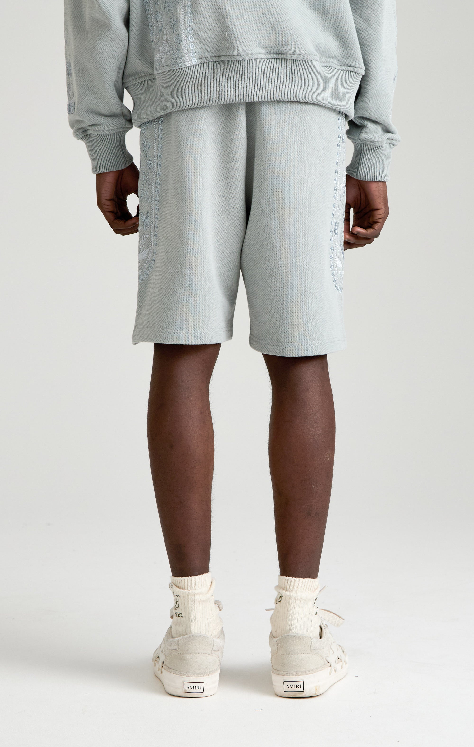 TAPESTRY IN GREY SHORT