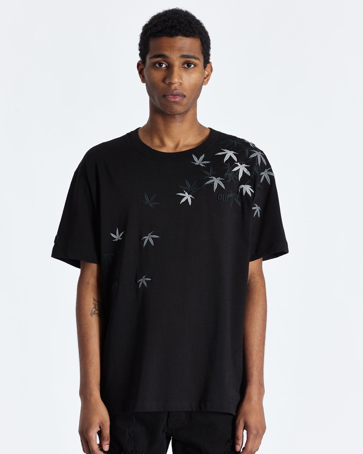 Black Maple Embroidered T-shirt - ONLY THE BLIND™