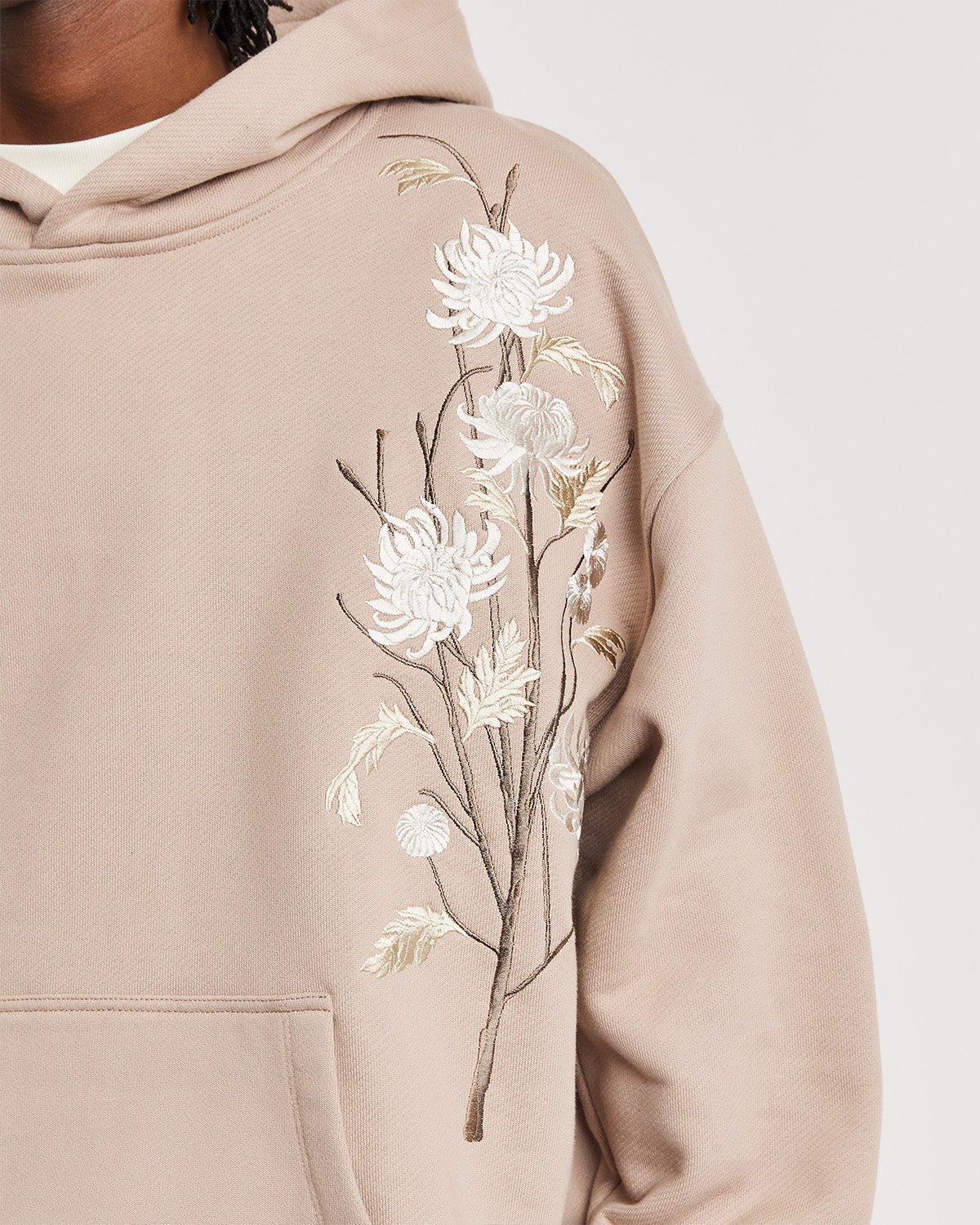 Ogiku Embroidered Hoodie - ONLY THE BLIND™