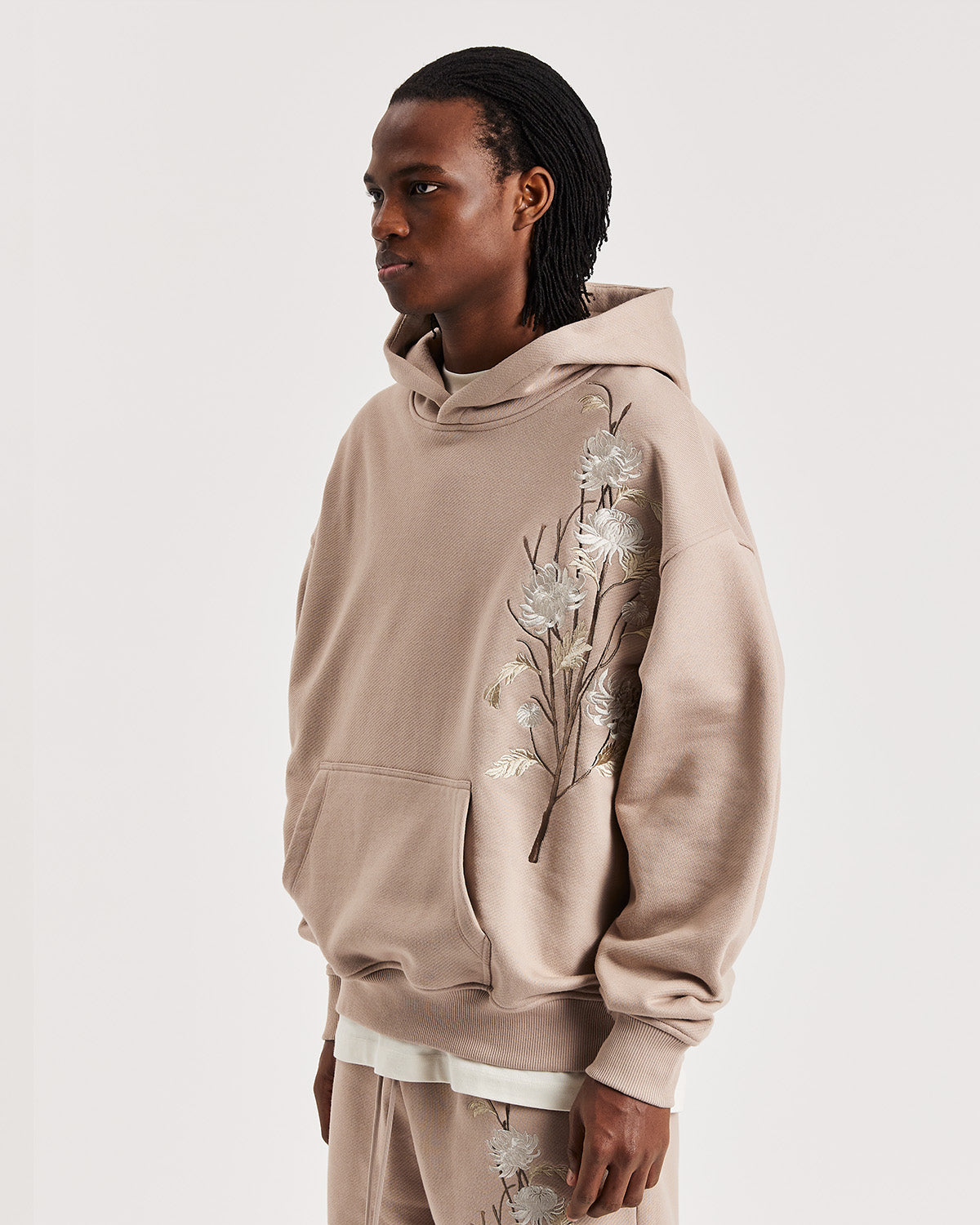 Ogiku Embroidered Hoodie - ONLY THE BLIND™